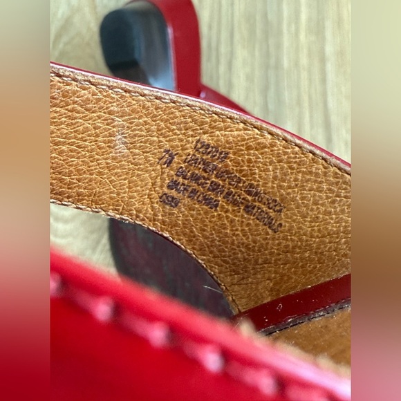 Sofft Anita Red Patent Leather Wedge Sandals size 7M EUC - Picture 6 of 6